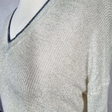 Load image into Gallery viewer, Boden Jumper Linen Blend Lightweight Metallic Grey Silver V Neck Knit Preppy 12
