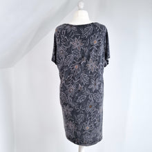 Load image into Gallery viewer, Gudrun Sjoden Dress Tunic Pockets Mini Grey Floral Print Lagenlook Cotton XL
