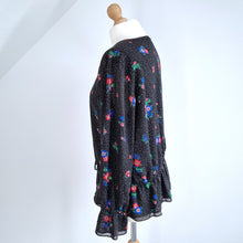 Load image into Gallery viewer, Hush Blouse Floral Print Chiffon Black Long Sleeves Adjustable Waist Top 12
