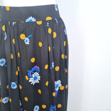 Load image into Gallery viewer, Vintage 70s Maxi Skirt Renjoy London Black Floral Pleated A Line Lined Retro 8
