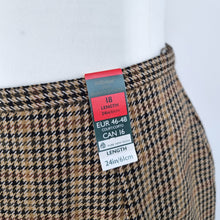 Load image into Gallery viewer, Vintage St Michael Skirt Deadstock Check Pure Wool Pencil Brown 90s 18 Fit 14
