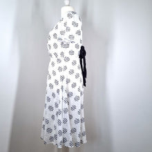 Load image into Gallery viewer, Mint Velvet Dress A Line Occasion White Navy Pattern Back Cutout Party Cotton 16
