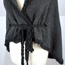 Load image into Gallery viewer, 100% Wool Cape Flat 8 Hand Knitted Cardigan Wrap Shawl Shrug Grey Black One Size
