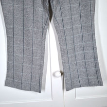 Load image into Gallery viewer, Cotton Traders Trousers Tailored Grey Herringbone Wool Wide Work High Rise 18
