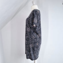 Load image into Gallery viewer, Gudrun Sjoden Dress Tunic Pockets Mini Grey Floral Print Lagenlook Cotton XL
