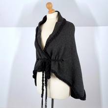 Load image into Gallery viewer, 100% Wool Cape Flat 8 Hand Knitted Cardigan Wrap Shawl Shrug Grey Black One Size
