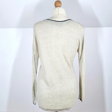 Load image into Gallery viewer, Boden Jumper Linen Blend Lightweight Metallic Grey Silver V Neck Knit Preppy 12
