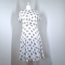 Load image into Gallery viewer, Mint Velvet Dress A Line Occasion White Navy Pattern Back Cutout Party Cotton 16
