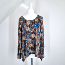 Load image into Gallery viewer, Gudrun Sjoden Top T-shirt Long Sleeves Floral Print Brown Scoop Waterfall Small
