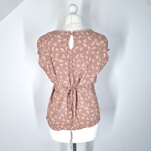 Load image into Gallery viewer, Noa Noa Blouse Camisole Vintage Y2K Top Beige Floral Print Belted Cap Sleeves XL
